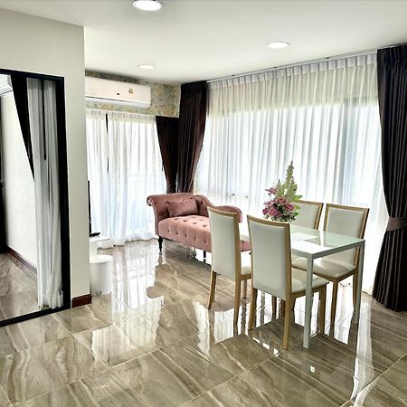 Arunsakhon Luxury Condo Samut Sakhon Exterior photo